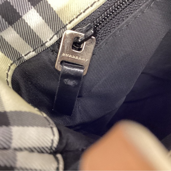 Burberry nova check mini tote in excellent condition - Picture 4 of 6